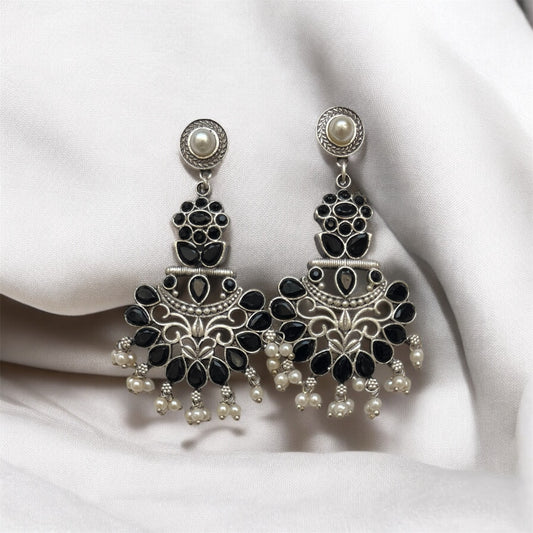 Aadhira Dangler Earring